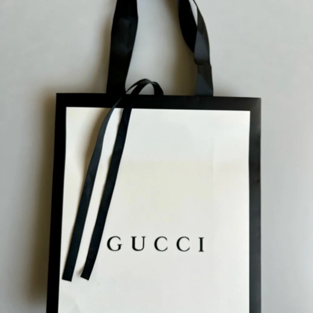 Gucci Paper Gift Bag
